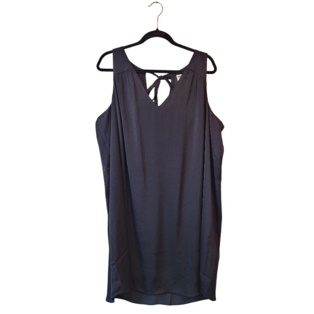 Old Navy Women's Black Solid V-Neck Shift Dress Size XXL NWT